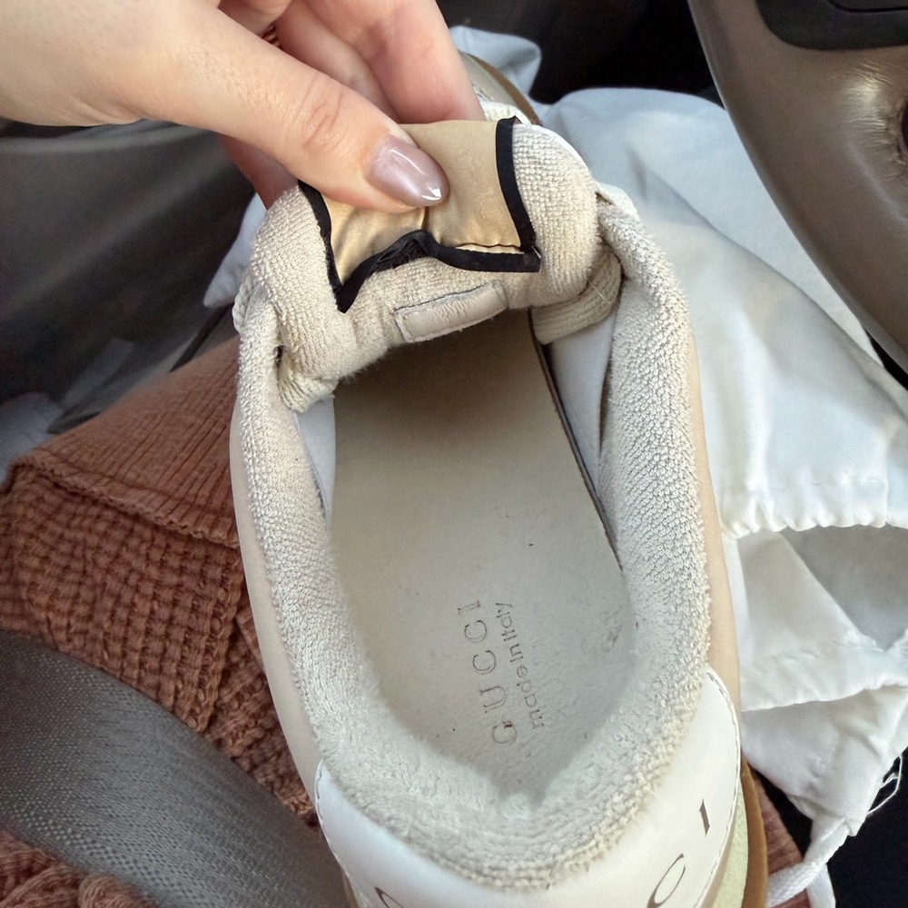 Gucci Screener Sneakers - Picture 5 of 9